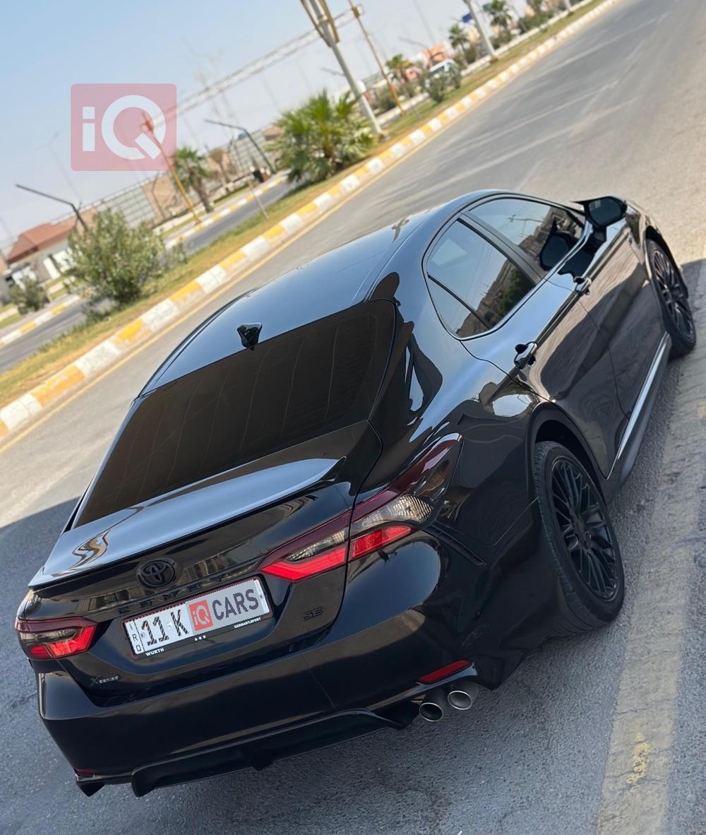 تۆیۆتا کامری